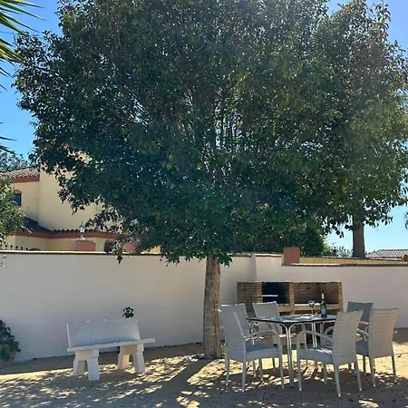 Vivienda Rural Atlantico Sur & Familias 컨트리하우스 *