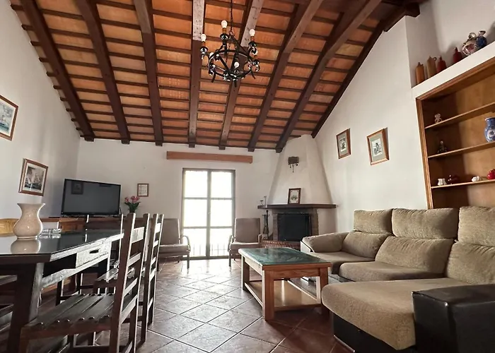 Vivienda Rural Atlantico Sur & Familias 컨트리하우스 콘일데라프론테라