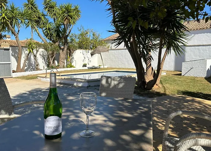 Vivienda Rural Atlántico Sur&familias