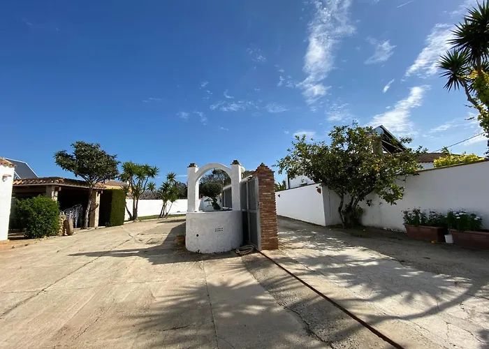 カントリーハウス Vivienda Rural Atlantico Sur & Familias コニル・デ・ラ・フロンテラ