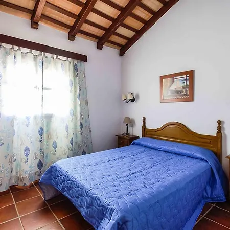Vivienda Rural Atlantico Sur & Familias Kır Evi *