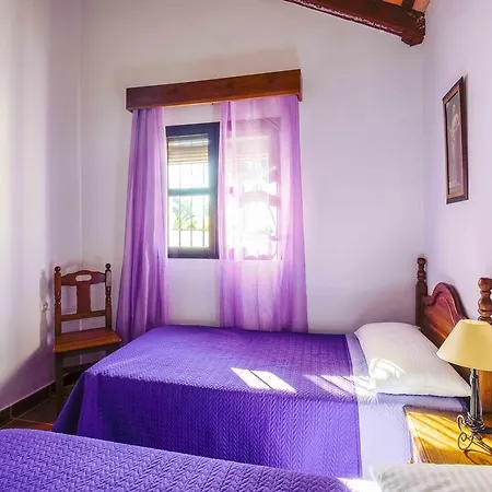 Vivienda Rural Atlantico Sur & Familias Kır Evi *